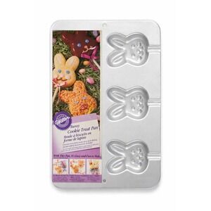 NEW Wilton Bunny Cookie Treat Pan – 3 Cavity Aluminum Easter Mold – Vintage 1996